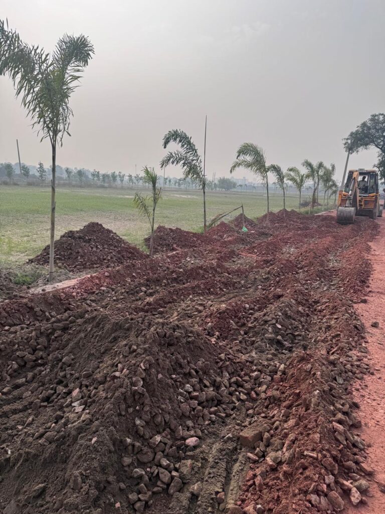 WhatsApp Image 2025-10-29 at 4.06.16 PM