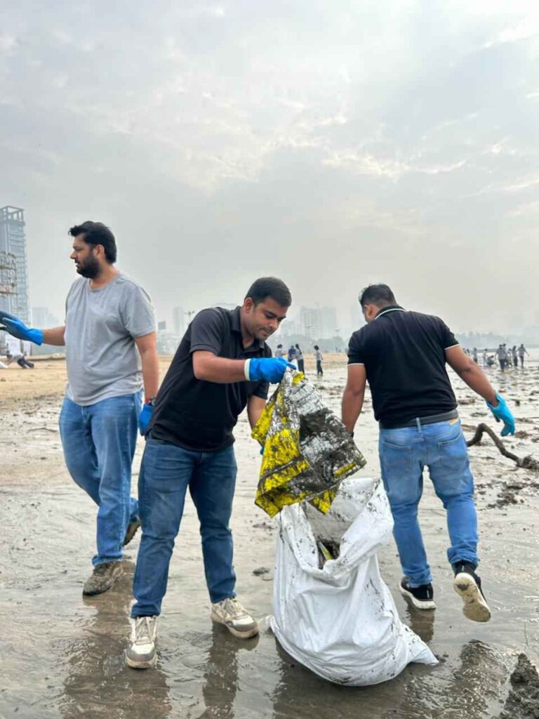Casio India x Change Is Us Beach Clean Up Initiative at Girgaum Chowpatty, Mumbai - 9