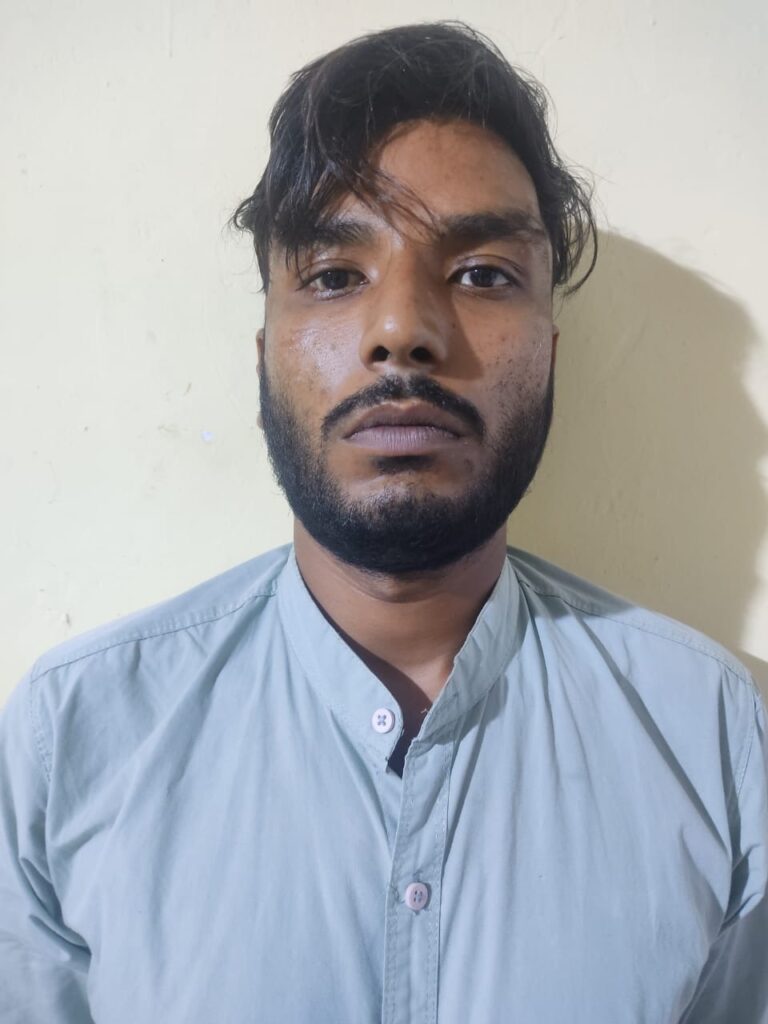 WhatsApp Image 2025-11-03 at 16.59.24