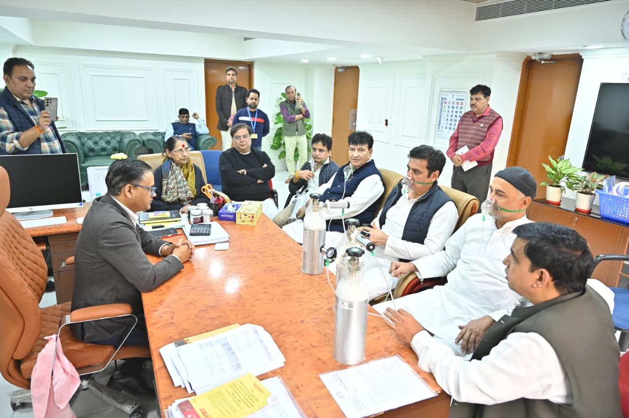 WhatsApp Image 2025-11-26 at 4.46.37 PM (1) (1)