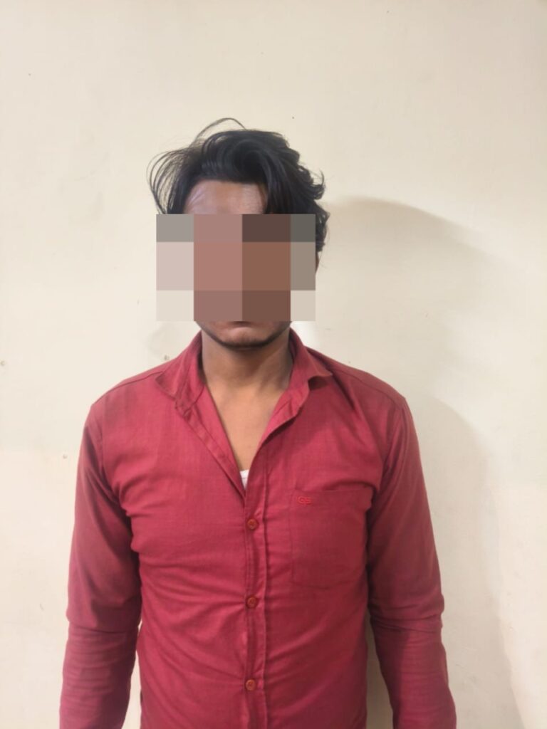 WhatsApp Image 2025-11-27 at 17.54.30