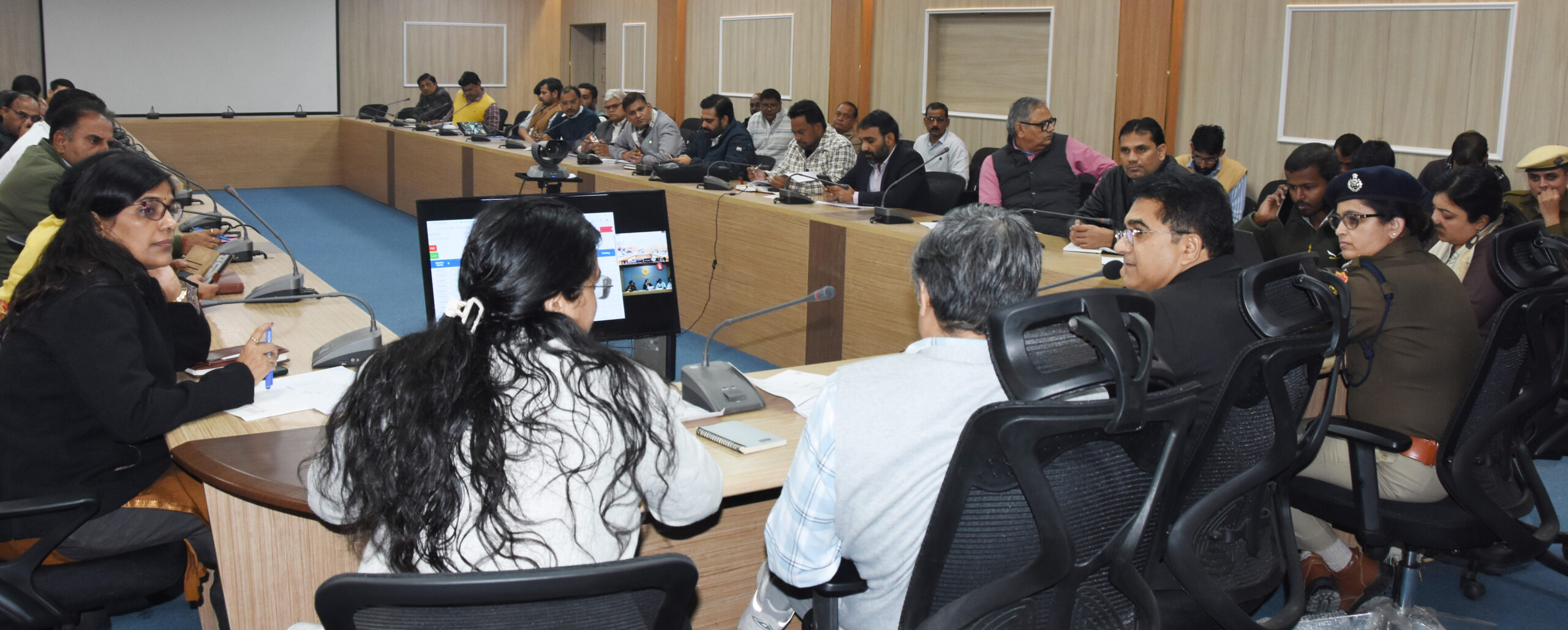 पलवल सर्दी-शीतलहर सुरक्षा बैठक उपायुक्त