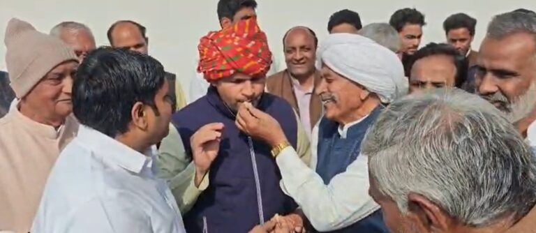 राम बैसला और खेल मंत्री गौरव गौतम की मुलाकात का चित्र