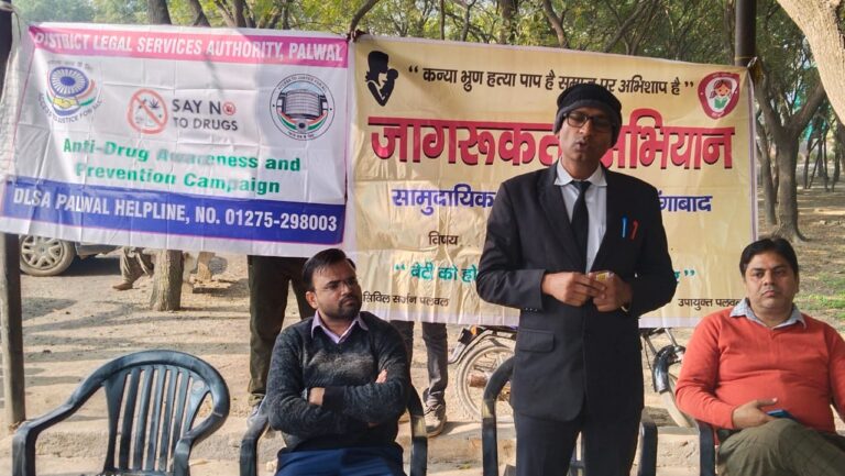 औरंगाबाद सामुदायिक स्वास्थ्य केंद्र में स्वास्थ्य जागरूकता शिविर