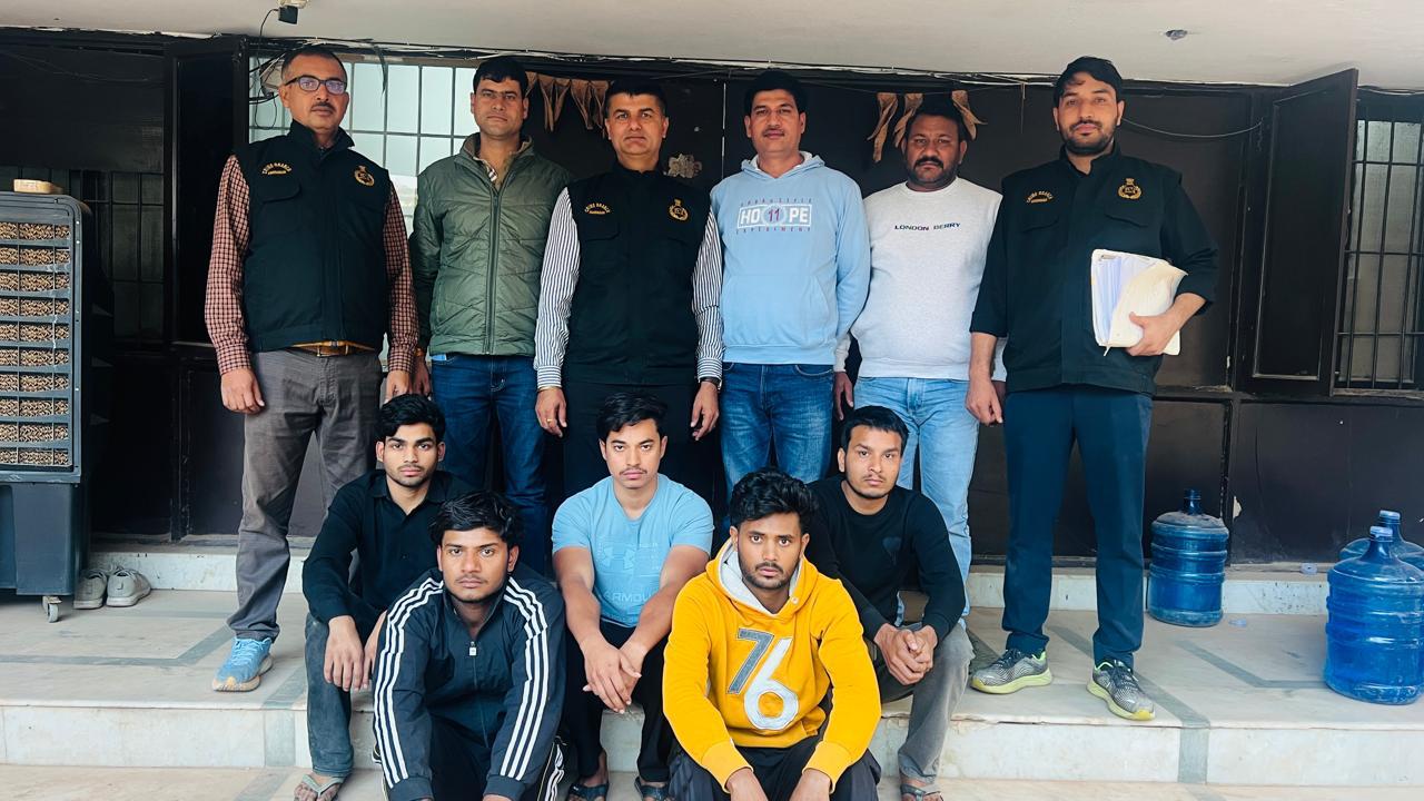 फरीदाबाद पुलिस द्वारा रंगदारी और मारपीट मामले में गिरफ्तार किए गए आरोपी