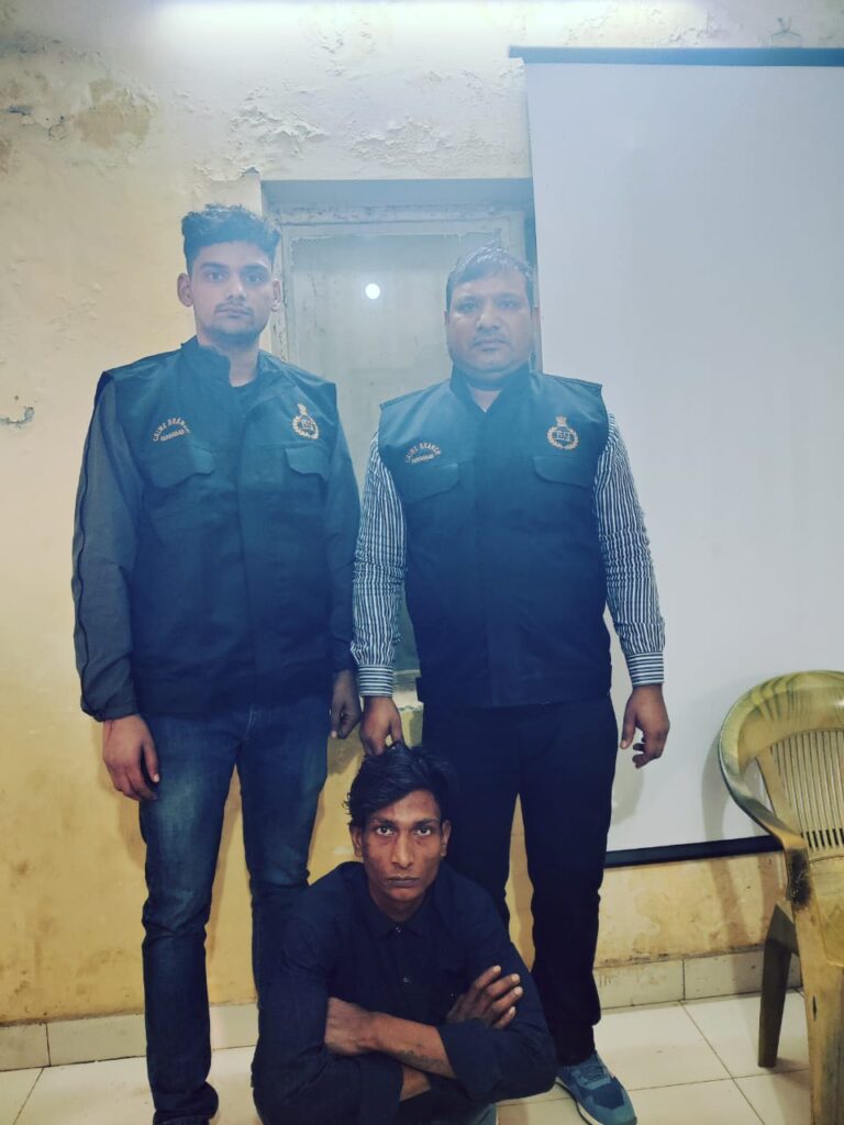 फरीदाबाद पुलिस द्वारा अवैध हथियार मामले में गिरफ्तारी