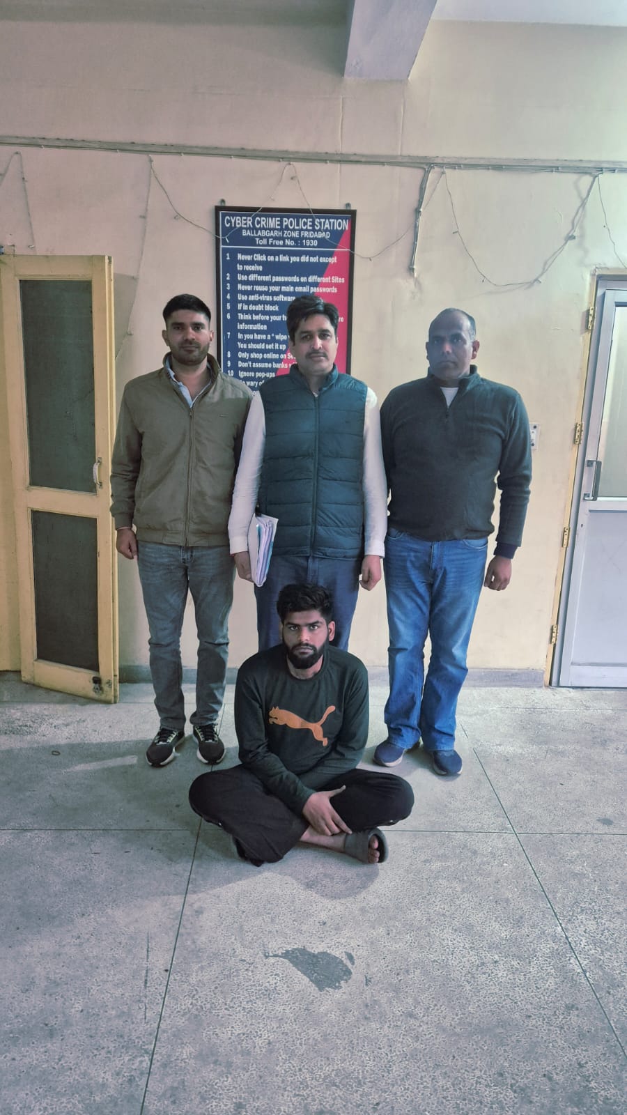 डिजिटल अरेस्ट ठगी 81 लाख साइबर थाना बल्लभगढ़