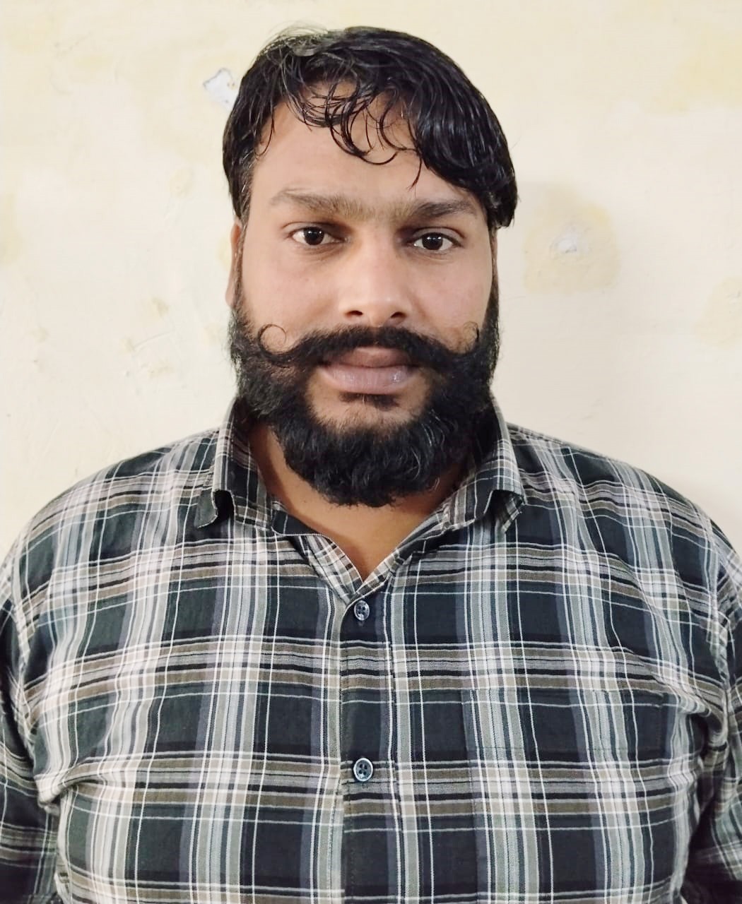 पलवल डीआईपीआरओ चालक हरकेश