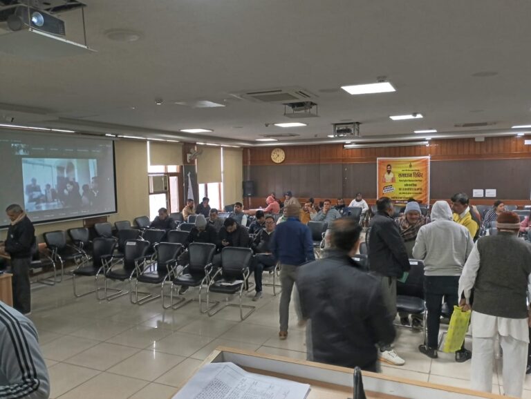 गन्नौर उपमंडल समाधान शिविर का दृश्य