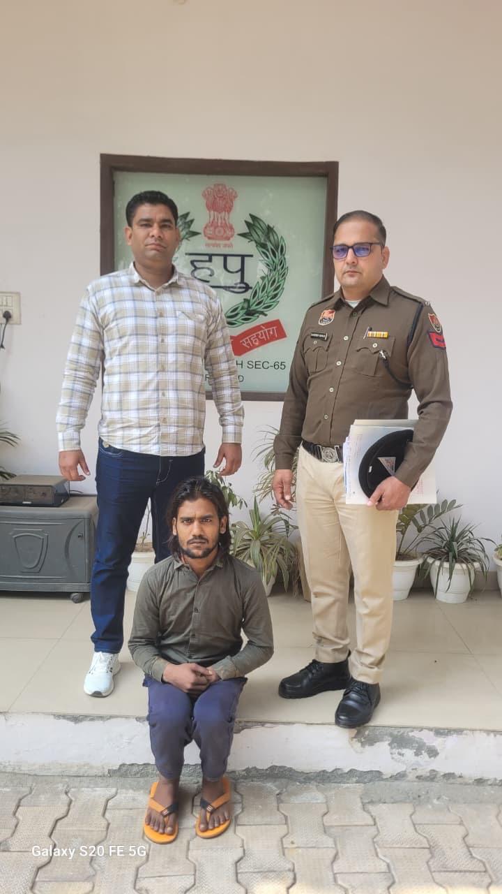 फरीदाबाद पुलिस ने दो वाहन चोरों को गिरफ्तार किया