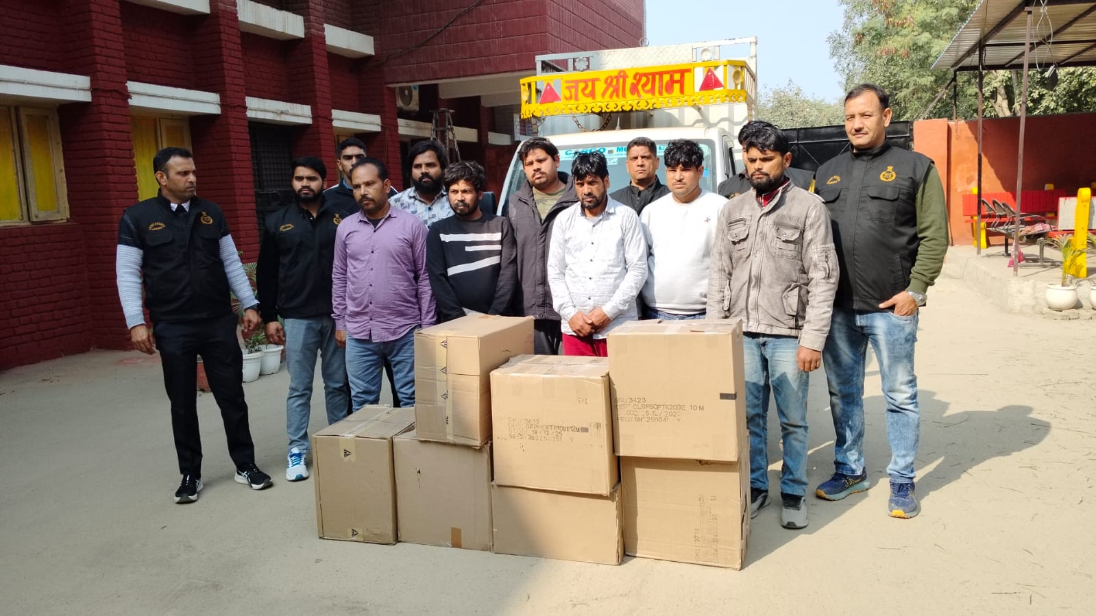 बल्लभगढ़ में 1 करोड़ की सिगरेट चोरी का पुलिस खुलासा