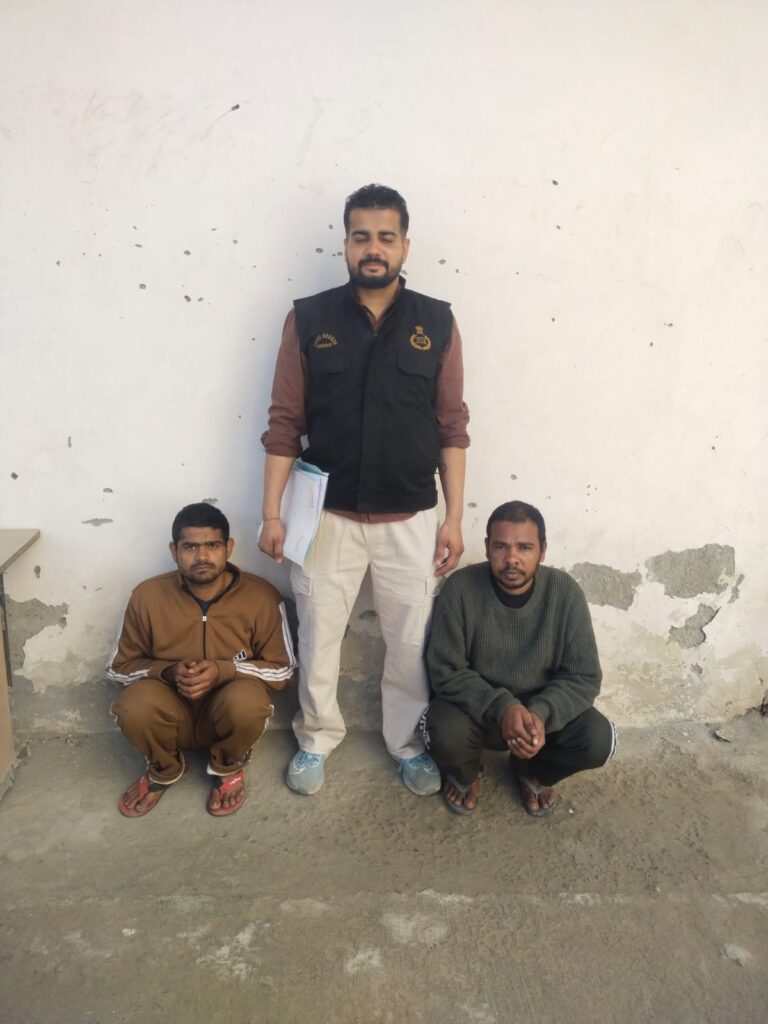 फरीदाबाद पुलिस द्वारा गाड़ी का शीशा तोड़कर लैपटॉप चोरी करने वाले आरोपी गिरफ्तार