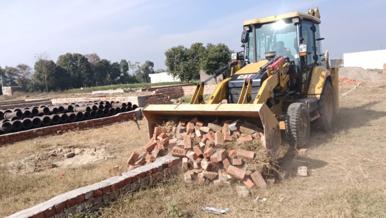 खांड़ा बाईपास और गोपालपुर अंडरपास पर अवैध कॉलोनी ध्वस्तीकरण