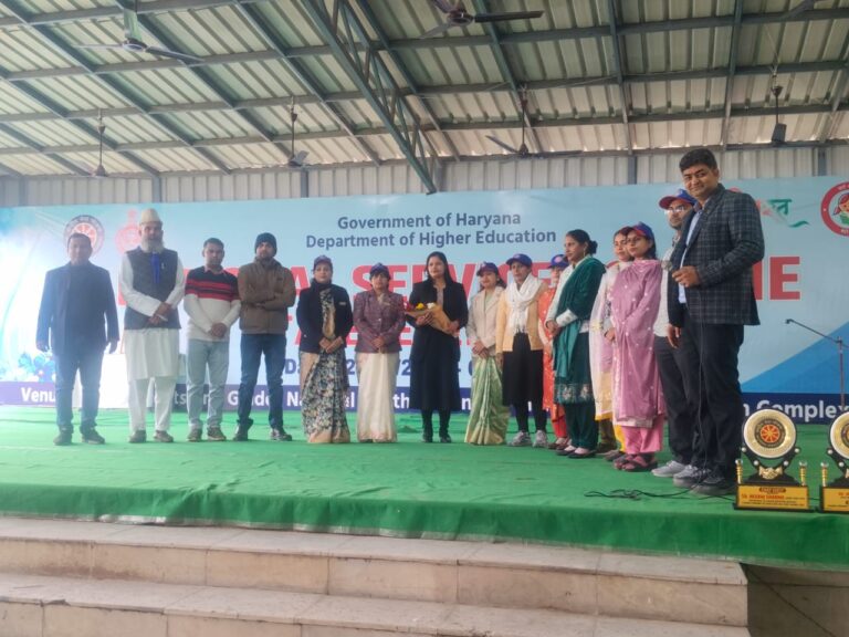 डीएलएसए पलवल द्वारा आयोजित कानूनी जागरूकता शिविर