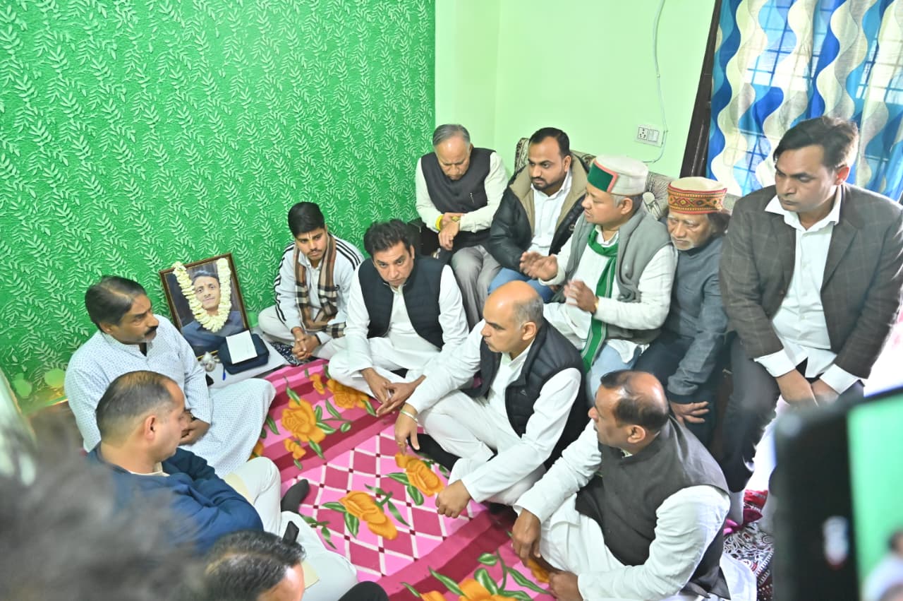 जनकपुरी गड्ढा हादसा कमल ध्यानी की मौत पर शोक व्यक्त करते कांग्रेस नेता