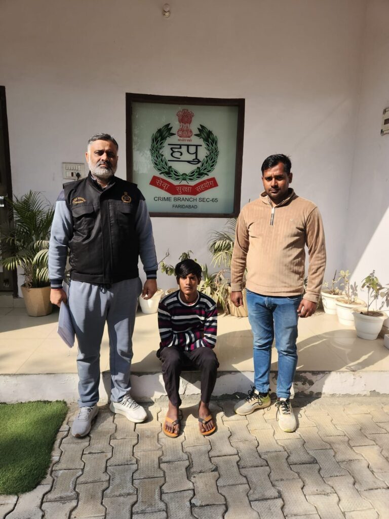 फरीदाबाद वाहन चोर गिरफ्तार, पुलिस द्वारा बरामद मोटरसाइकिल