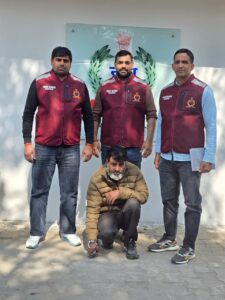 फरीदाबाद में हरियाणा विद्युत प्रसारण निगम स्टोर चोरी के बाद बरामद कॉपर और एल्युमिनियम तार