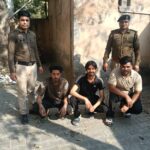 सेक्टर-17 रास्ता रोककर मारपीट मामला में पुलिस जांच करती हुई