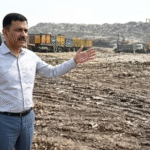 दिल्ली लैंडफिल प्रदूषण के कारण गाजीपुर लैंडफिल पर जमा कचरे का विशाल ढेर